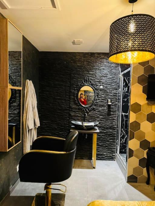 Вилла 13 Nuances De Grey Jacuzzi Марсель Экстерьер фото